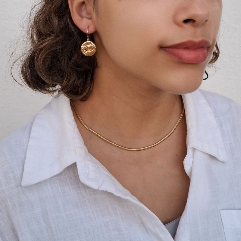 Brinco Argola Click Olho Grego Medalha em Aço Inoxidável